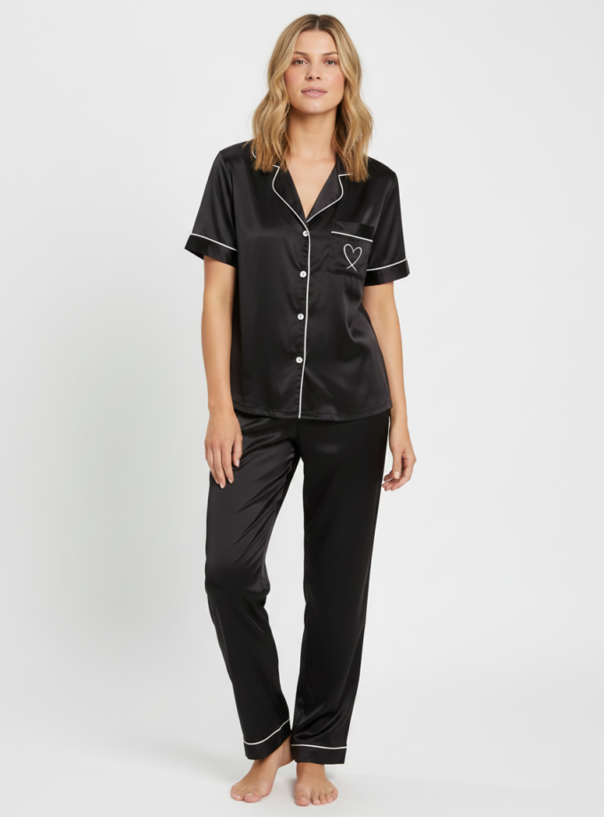 Black Satin Manga Corta